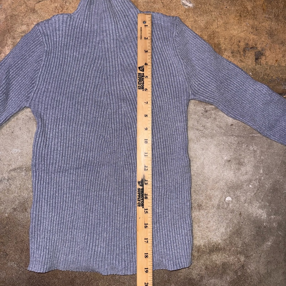 Truth Light Blue/Gray Ribbed Knit Top - Picture 4 of 5